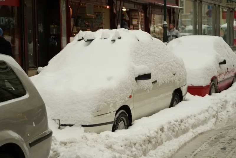 W jakiej temperaturze zamarza benzyna i jak uniknąć problemów zimą