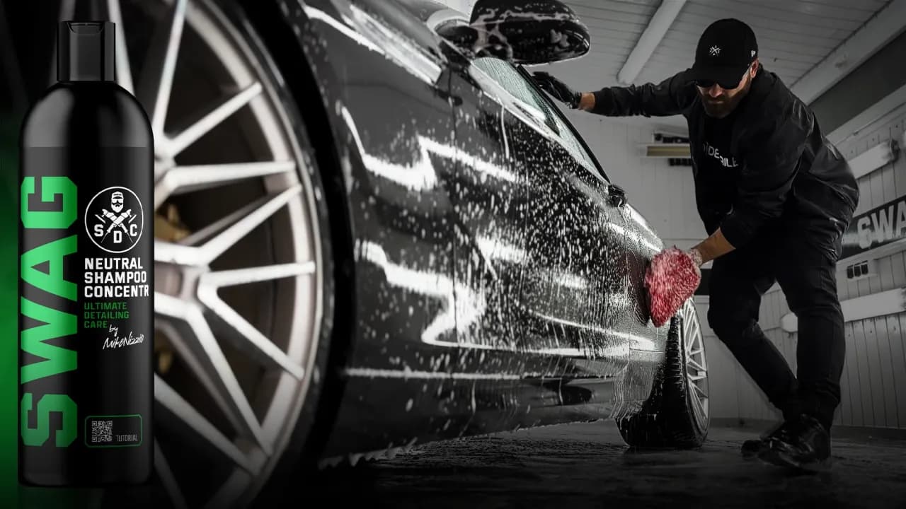 Jak dobrze umyć auto na myjni, aby uniknąć zarysowań i smug