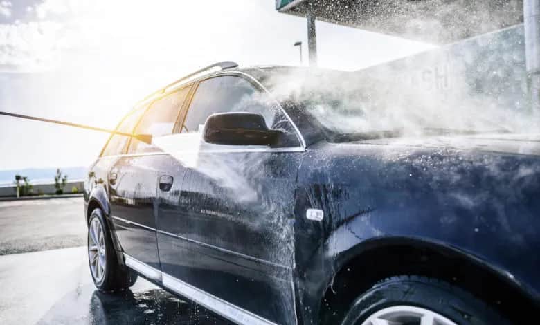 Ile kosztuje myjnia samochodowa? Sprawdź, co musisz wiedzieć o kosztach