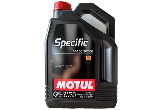 Motul 5W30 C3 – idealny olej do silników, który chroni i oszczędza